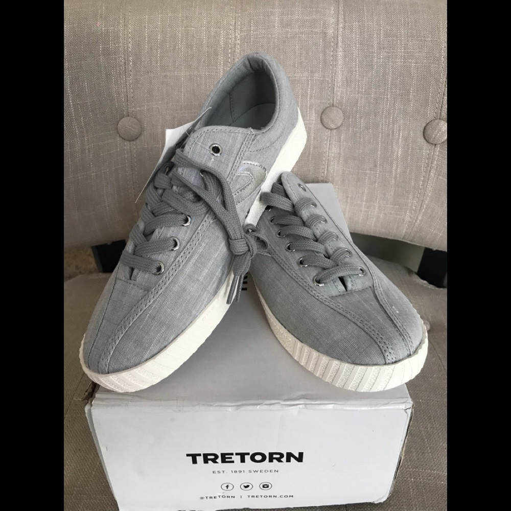 NWT TRETORN sneakers